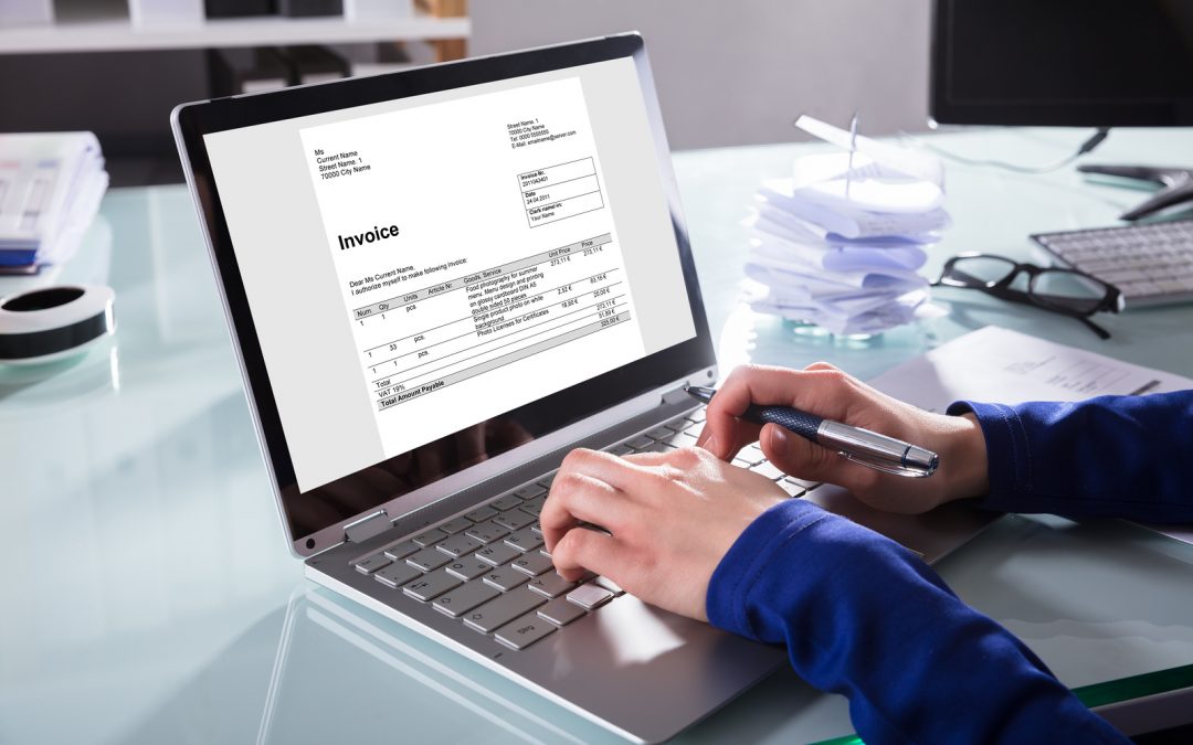 Understanding Invoice Discounting – What is It and benefits for Small Businesses in India